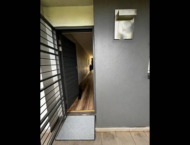 1 BEDROOM APARTMENT FOR SALE IN MORNINGSIDE